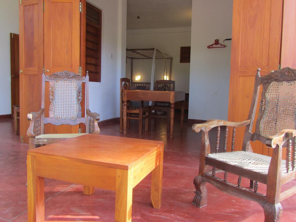 Peacock Land Hotell Tangalle Rom bilde